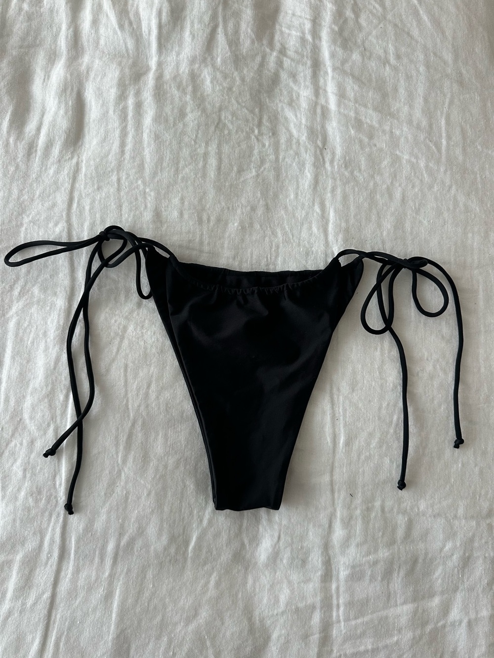 Nyud Swim black bikini bottom